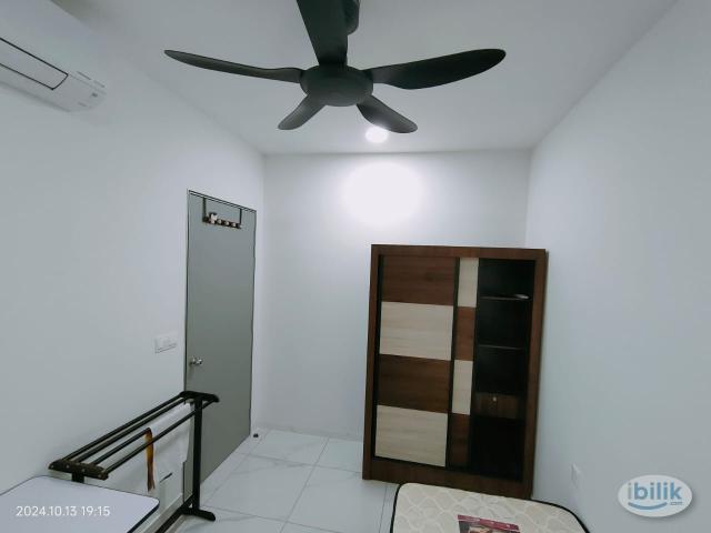 Room for rent in Wellesley, Penang