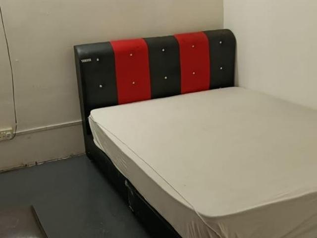 Room for rent in Petaling, Alam Impian