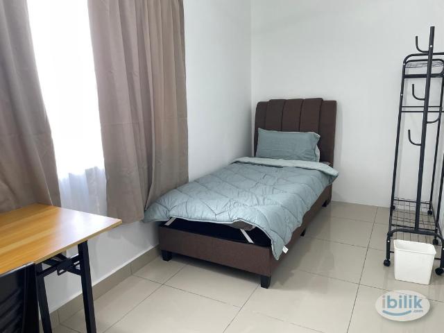 Room for rent in Petaling, Damansara Damai