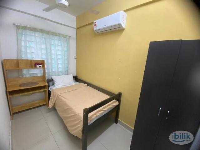 Room for rent in PJU 5, Petaling Jaya