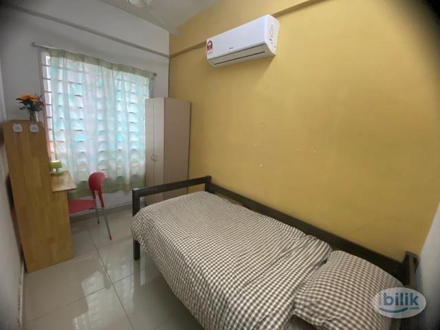 Room for rent in Petaling, Damansara Damai