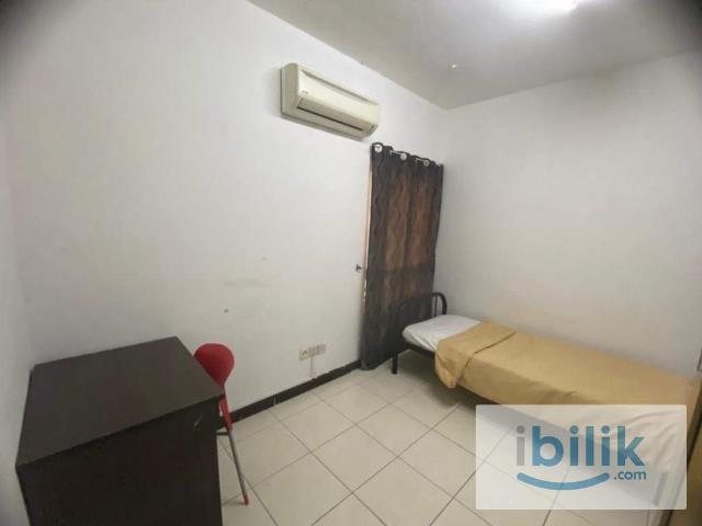 Room for rent in Petaling, Damansara Damai
