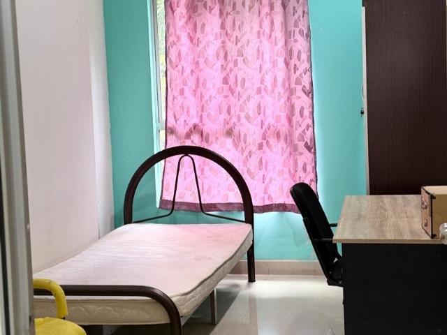 Room for rent in Tanjong Sepat, Selangor