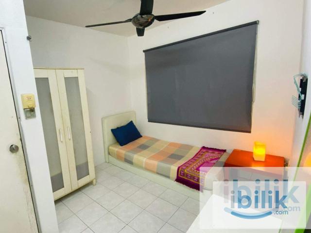 Room for rent in Petaling, Damansara Damai