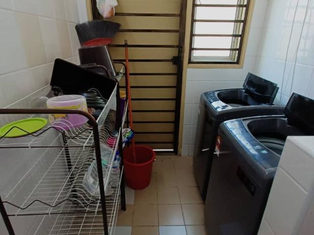 Room for rent in Petaling, Damansara Damai