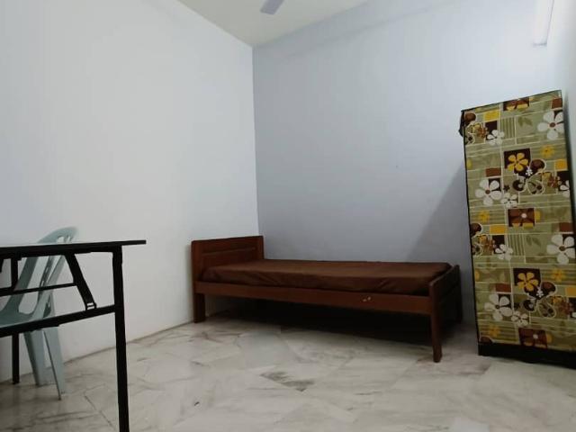 Room for rent in Petaling, Damansara Damai