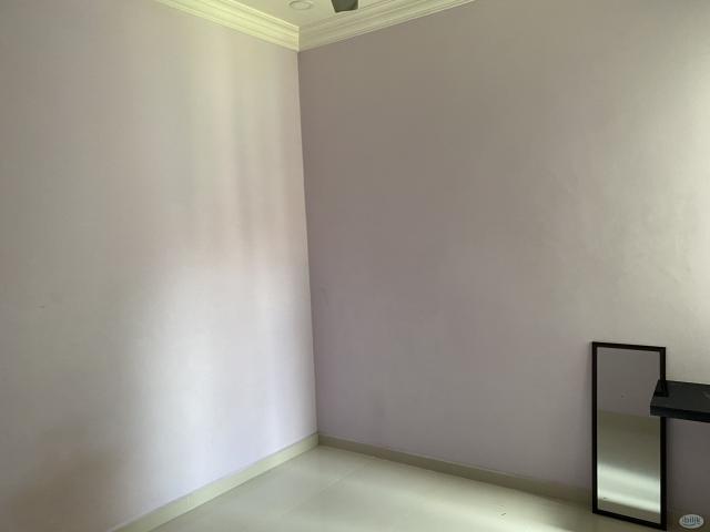 Room for rent in Country Heights Damansara, Kuala Lumpur