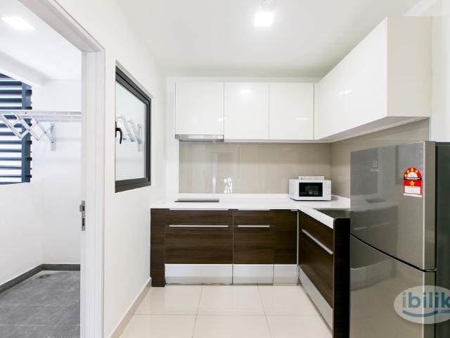 Room for rent in Petaling, Alam Impian