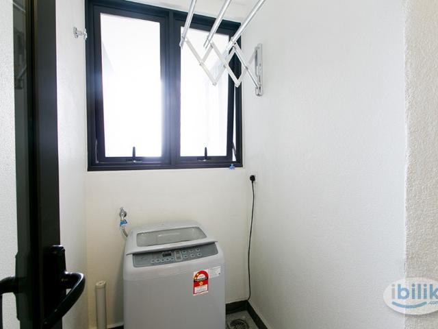 Room for rent in Petaling, Alam Impian