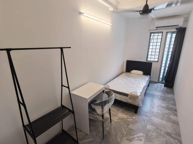 Room for rent in Country Heights Damansara, Kuala Lumpur
