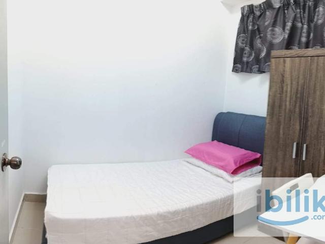 Room for rent in Petaling, Damansara Damai