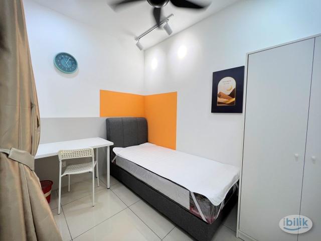 Room for rent in Petaling, Damansara Damai