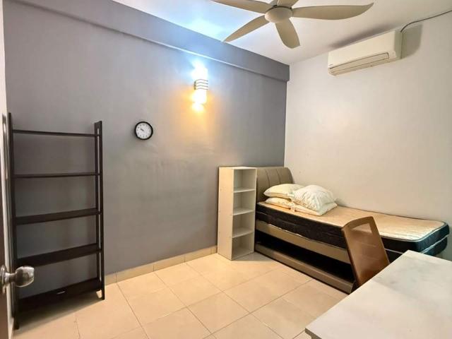 Room for rent in Wellesley, Penang