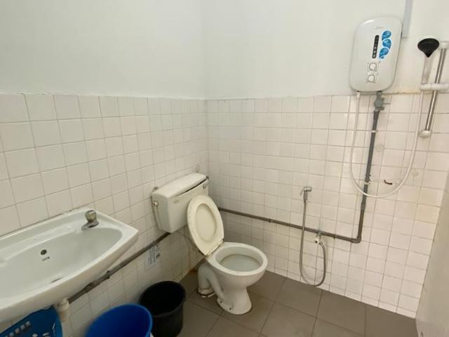 Room for rent in Petaling, Damansara Damai