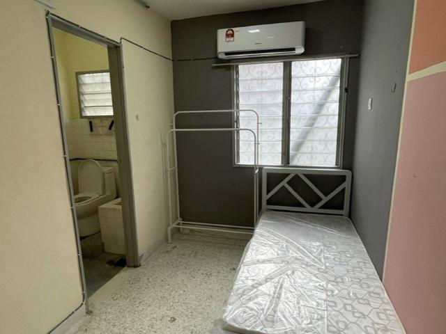 Room for rent in Petaling, Damansara Damai