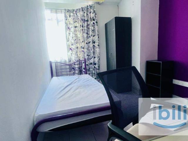 Room for rent in Petaling, Damansara Damai