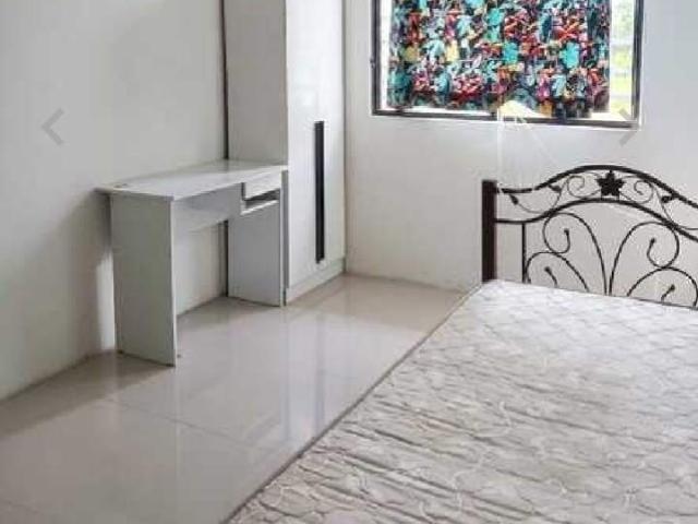 Room for rent in Petaling, Alam Impian