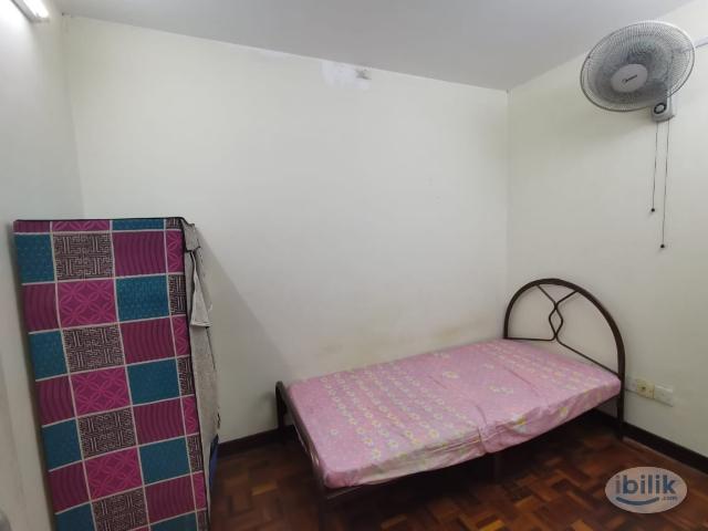 Room for rent in Petaling, Damansara Damai