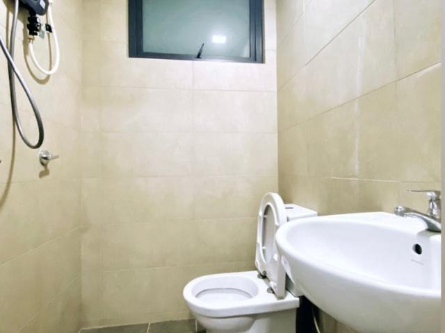 Room for rent in Petaling, Damansara Damai