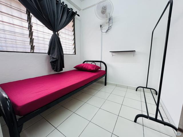 Room for rent in Petaling, Damansara Damai