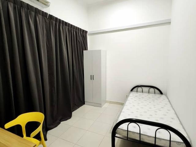 Room for rent in Alam Impian, Selangor