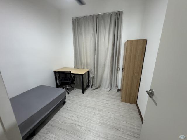 Room for rent in Perak, Intan