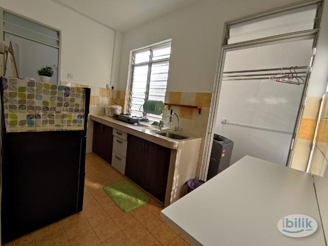 Room for rent in Petaling, Damansara Damai