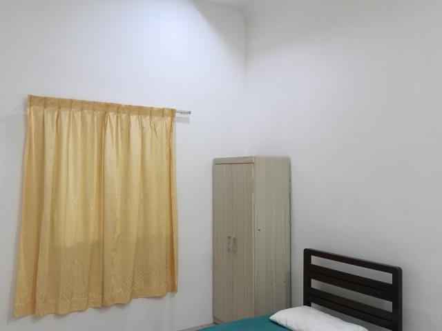 Room for rent in Muar, Johor