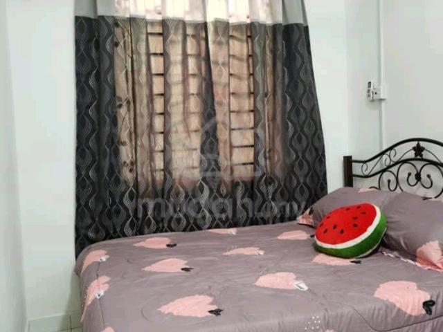 Room for rent in Muar, Johor