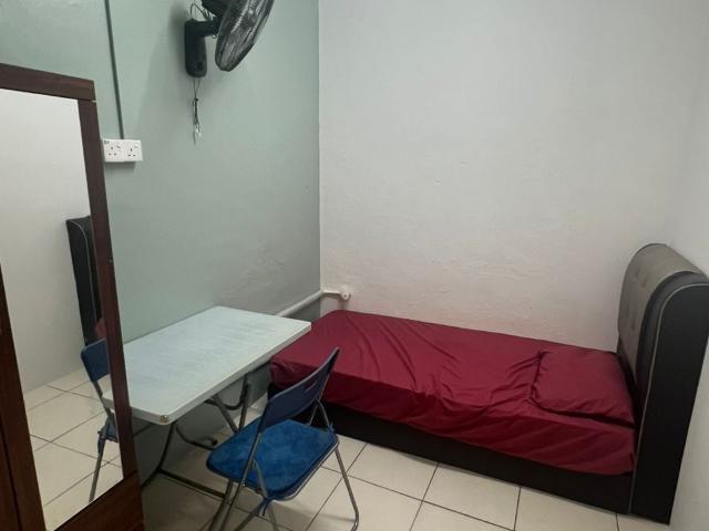 Room for rent in Muar, Johor