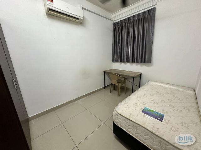 Room for rent in Petaling, Damansara Damai