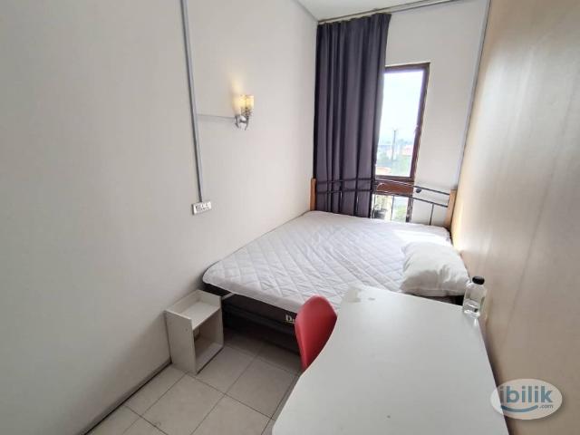 Room for rent in Petaling, Damansara Damai