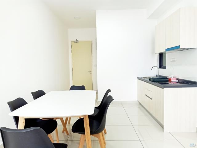 Room for rent in Country Heights Damansara, Kuala Lumpur