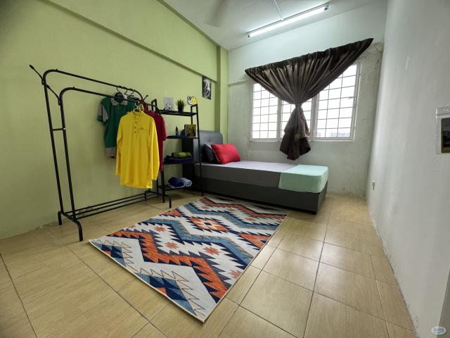 Room for rent in Country Heights Damansara, Kuala Lumpur