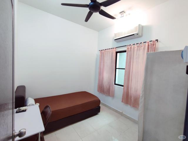 Room for rent in Petaling, Damansara Damai