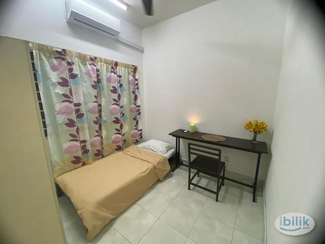 Room for rent in Petaling, Damansara Damai