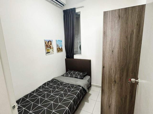 Room for rent in Country Heights Damansara, Kuala Lumpur