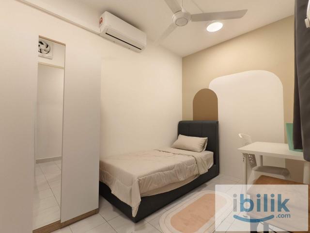 Room for rent in Petaling, Damansara Damai
