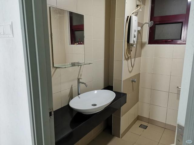 Room for rent in Country Heights Damansara, Kuala Lumpur