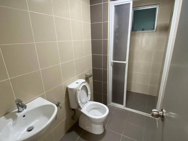 Room for rent in Country Heights Damansara, Kuala Lumpur