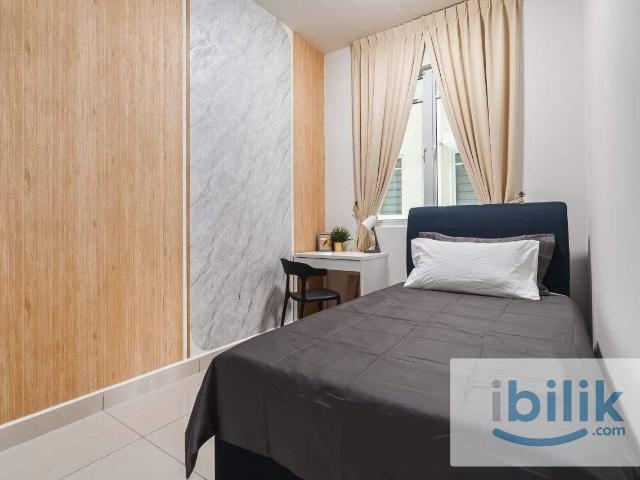 Room for rent in Petaling, Damansara Damai