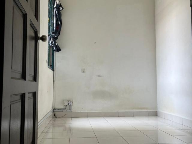 Room for rent in Petaling, Damansara Damai