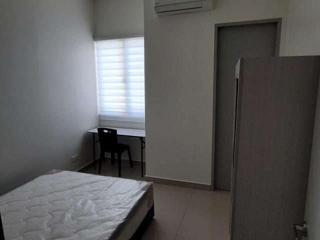 Room for rent in Sendayan Village, Negeri Sembilan