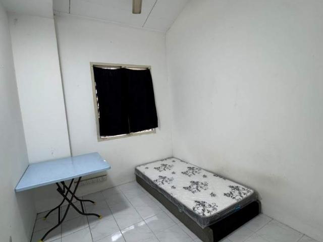 Room for rent in Desa Andaman, Kuala Lumpur
