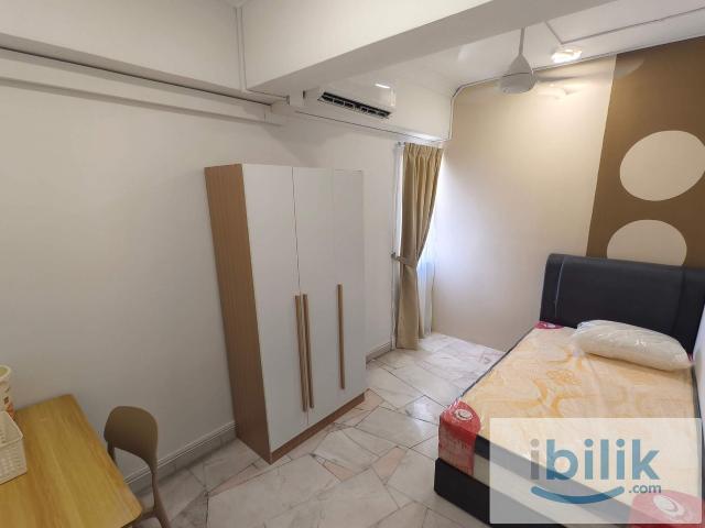 Room for rent in Petaling, Damansara Damai