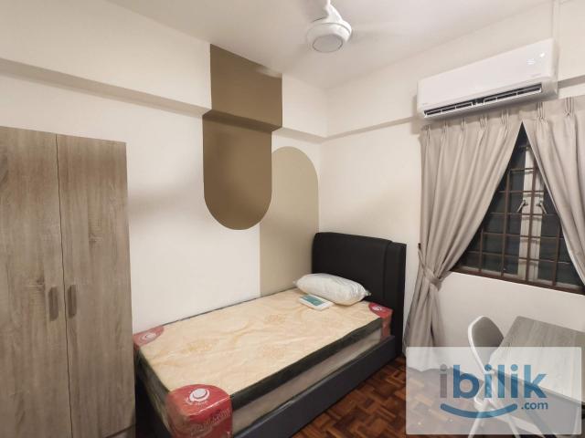 Room for rent in Petaling, Damansara Damai