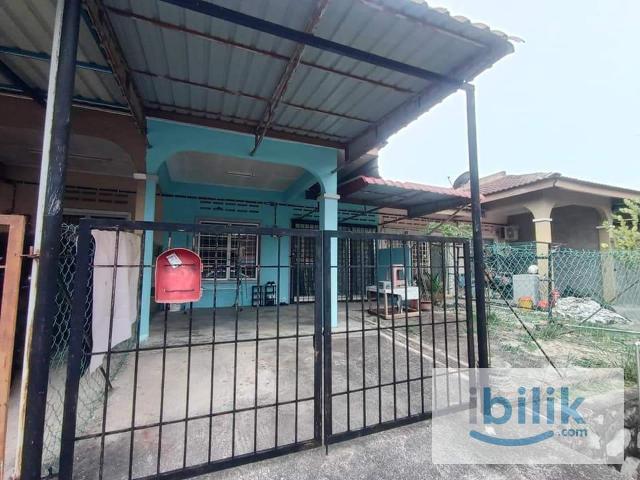 Room for rent in Malaka