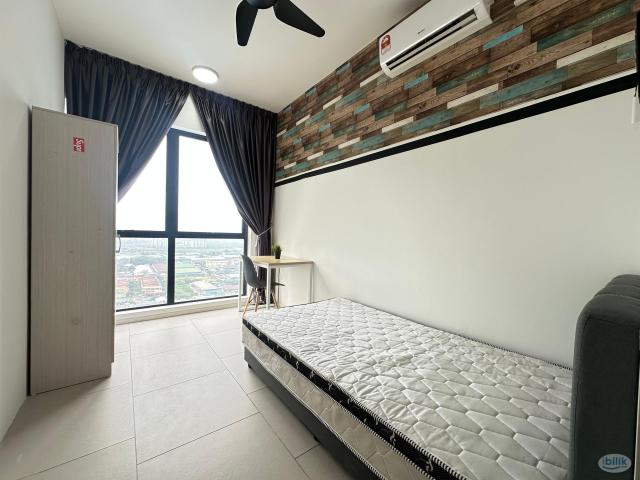 Room for rent in Seksyen U19, Shah Alam
