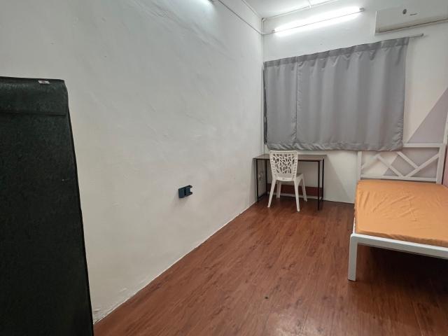 Room for rent in Petaling, Damansara Damai