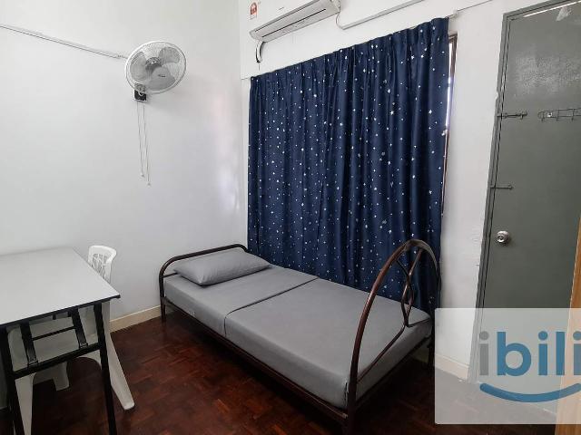 Room for rent in Petaling, Damansara Damai